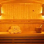Апартаменты Louisenhof Ferienapartments Und Wellness Бург