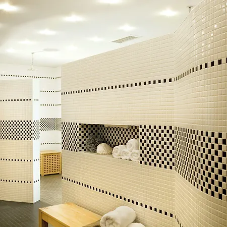 Apartment Louisenhof Ferienapartments Und Wellness *