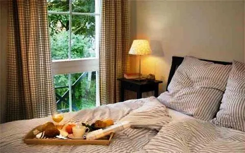 Louisenhof Ferienapartments Und Wellness * Burg (Spreewald)